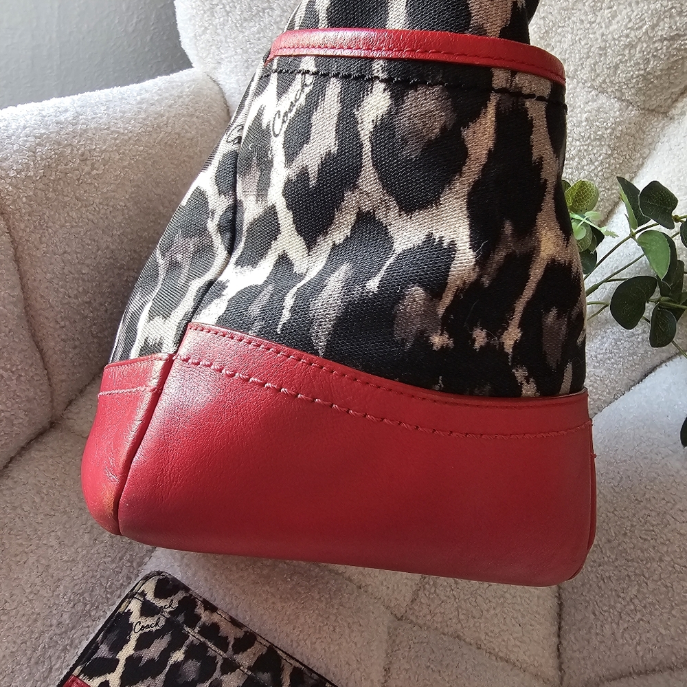 Coach Leopard Print Set: Tote & Wallet - Picture 13 of 13